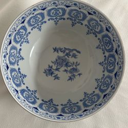 Andrea by Sadek Vintage Hand painted blue and white Japanese porcelain decorative bowl