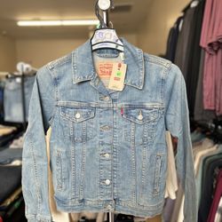 Women’s Levi’s Jacket 