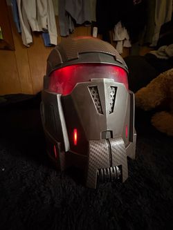 Mass Effect Legendary Cache Collector’s Edition N7 Helmet Only - Working Lights
