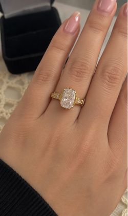 Custom Dimond Engagement Ring