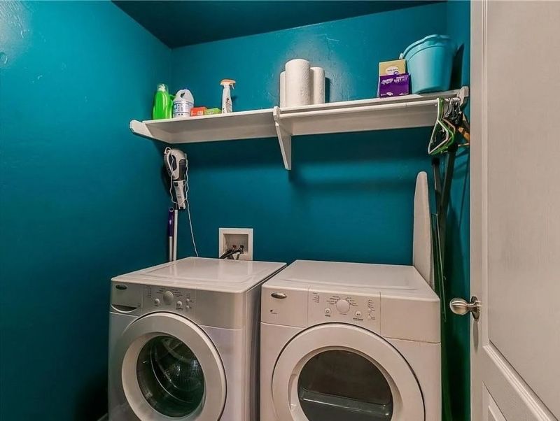 This Set Is Available For Immediate Pick Up