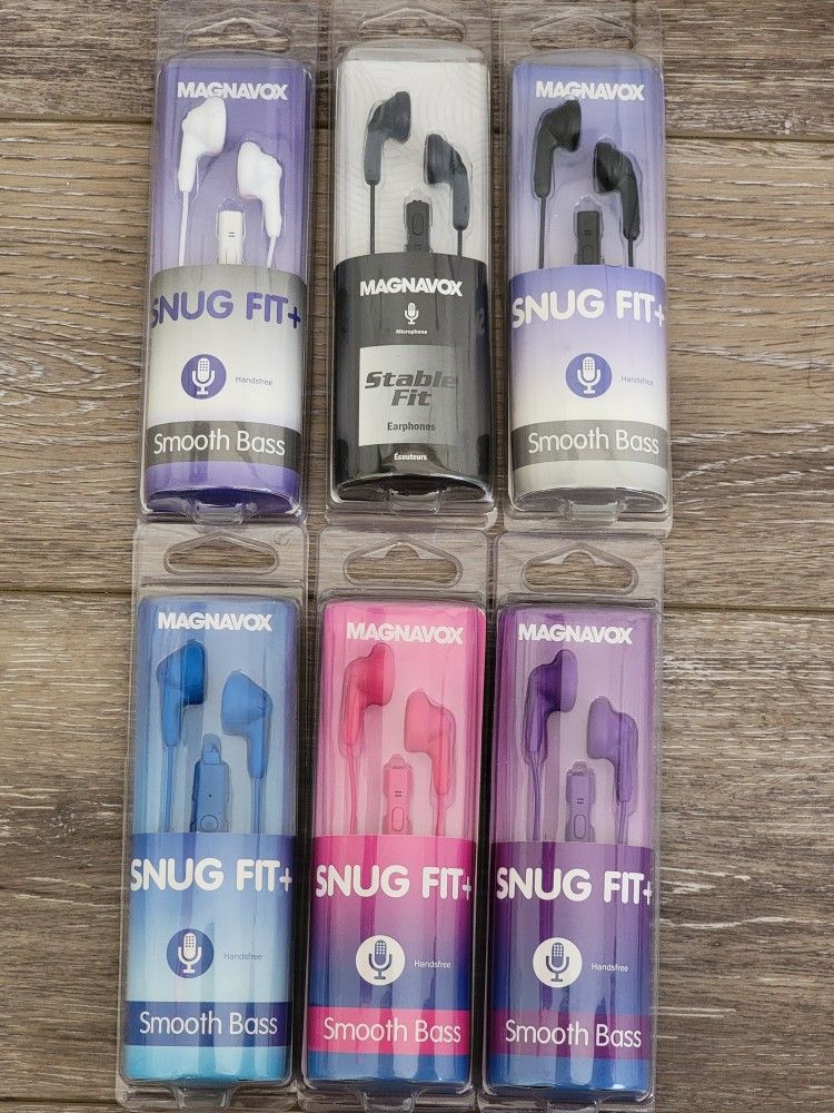 Magnavox Snug fit + smooth bass Handfree earphones w/ control gummy earbuds.