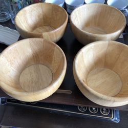 Wood bowl $7 For 4 Bowls 