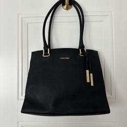 Calvin Klein black leather shoulder Tote