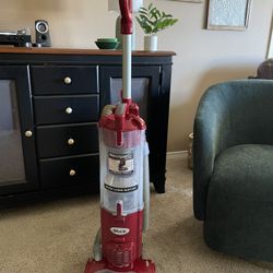 Shark Vacuum 