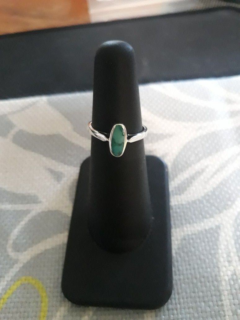 Sterling Silver Genuine Turquoise Ring Sz 5