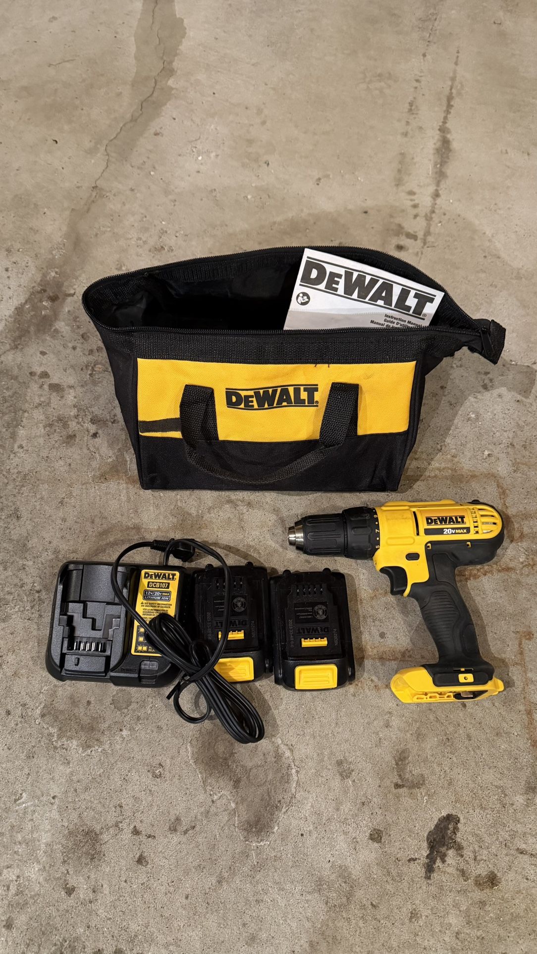 DeWalt Power Drill, Batteries, And Charger DCD771C2 kit