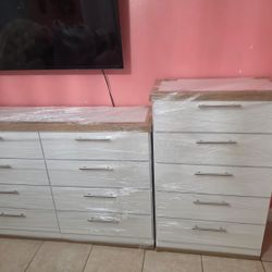 ✨WHITE DRESSER AND CHEST