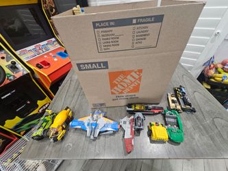 $50  -random loose legos box (no mini figures)