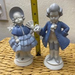 PAREJA REAL DE PORCELANA 