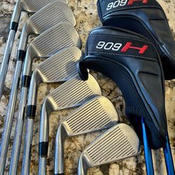 Titleist Hybrid Iron Set