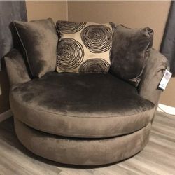 Oversized Swivel Chair