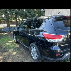 2014 Nissan Pathfinder 