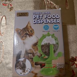 Pet Food Dispenser 