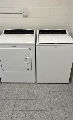 Whirlpool Cabrio Washer & Dryer Set – Top Load, Wrinkle Shield, White