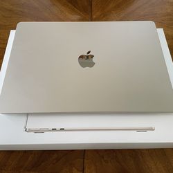 Apple MacBook Air 15" M2 2023 * Like NEW!!