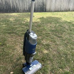 Used It In Great Condition Shark HydroVac XL 3 in 1 Vacuum, Mop, and Self Cleaning Corded System for Hardwood, Tile, Marble, & Area Rugs, Navy