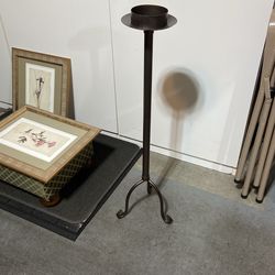  Candle Holder