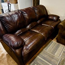 Leather Sofa / Couch With End Recliners