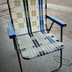 Patio folding chairs (x3)