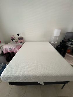 Full Size Memory Foam Mattress
