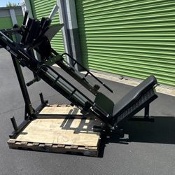 NEW VERY SMOOTH LEG PRESS HACK SQUAT GYM MACHINE IN BOX - FREE DELIVERY 
