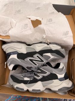 NEW BALANCE  shoes