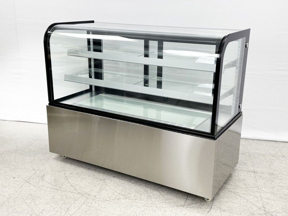 Refrigerated bakery refrigerator case NSF 60 in CW 470R