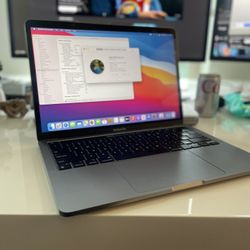2020 Apple MacBook Pro 13” M1. We offer financing  