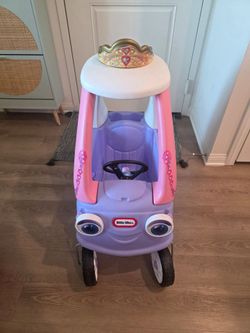 Toy car