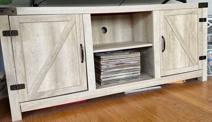 Tv stand
