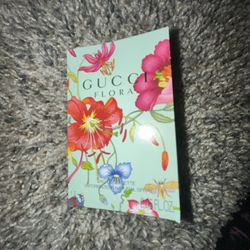 Gucci flora