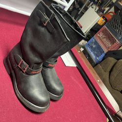Snap on work boots