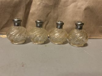  four vintage Irice NY swirl glass salt and pepper shakers