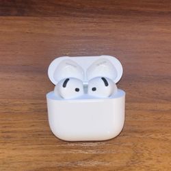 AirPods 4
