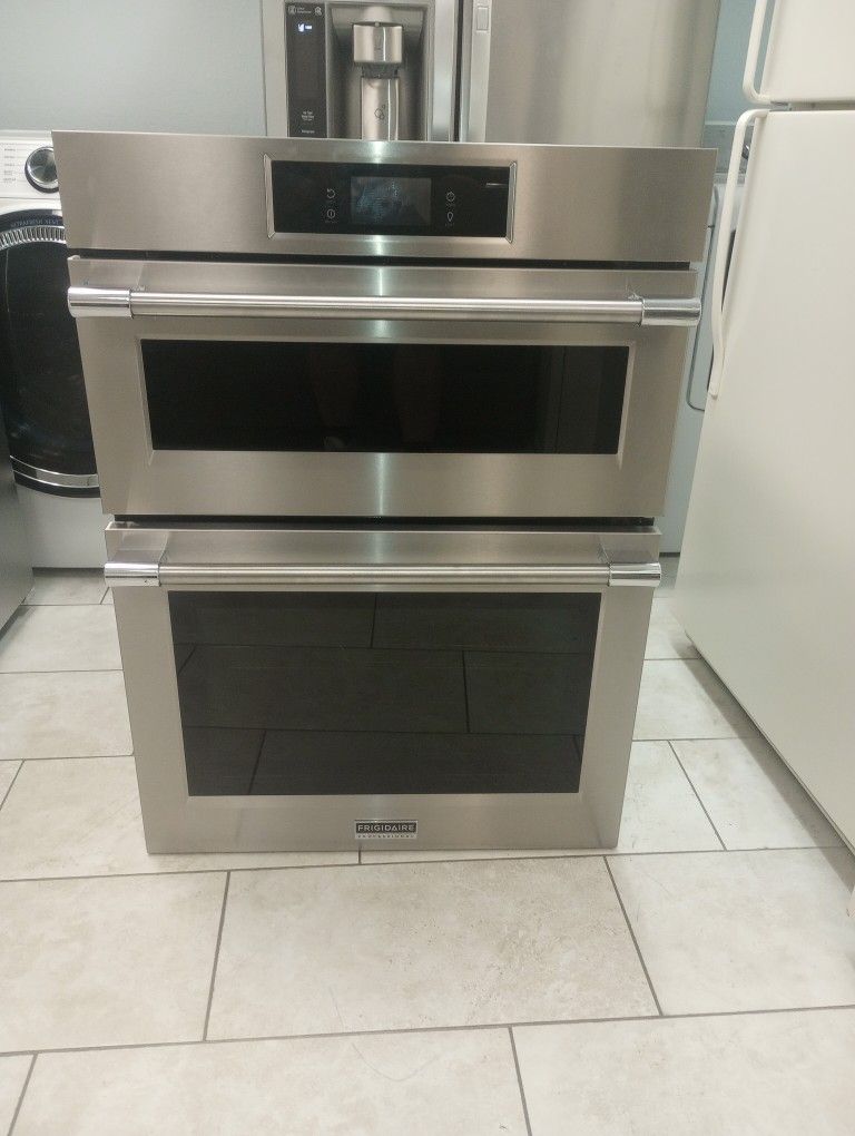 Fridgeaire Wall Microwave Oven