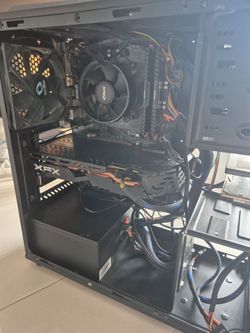 Gaming desktop computer
