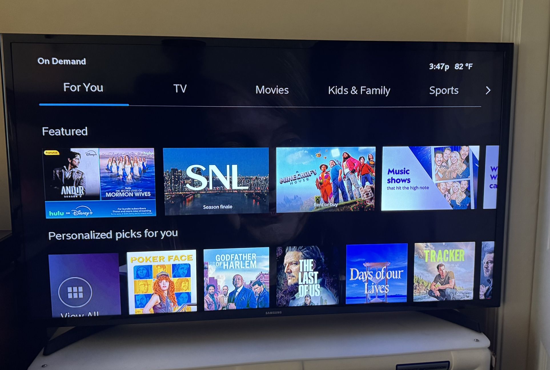 Samsung “40 Class 5 Series LED Full HD Smart TV