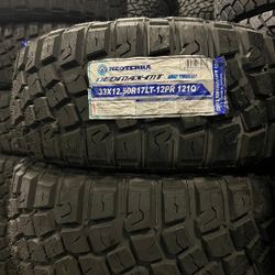 LT 33/1250/17 Mud Terrain Tires New 