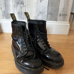Dr Marten Boots