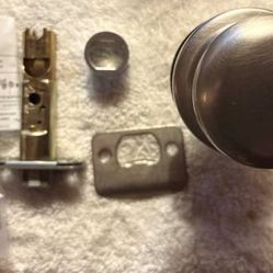 Kwikset Satin Nickel Interior Doorknob 