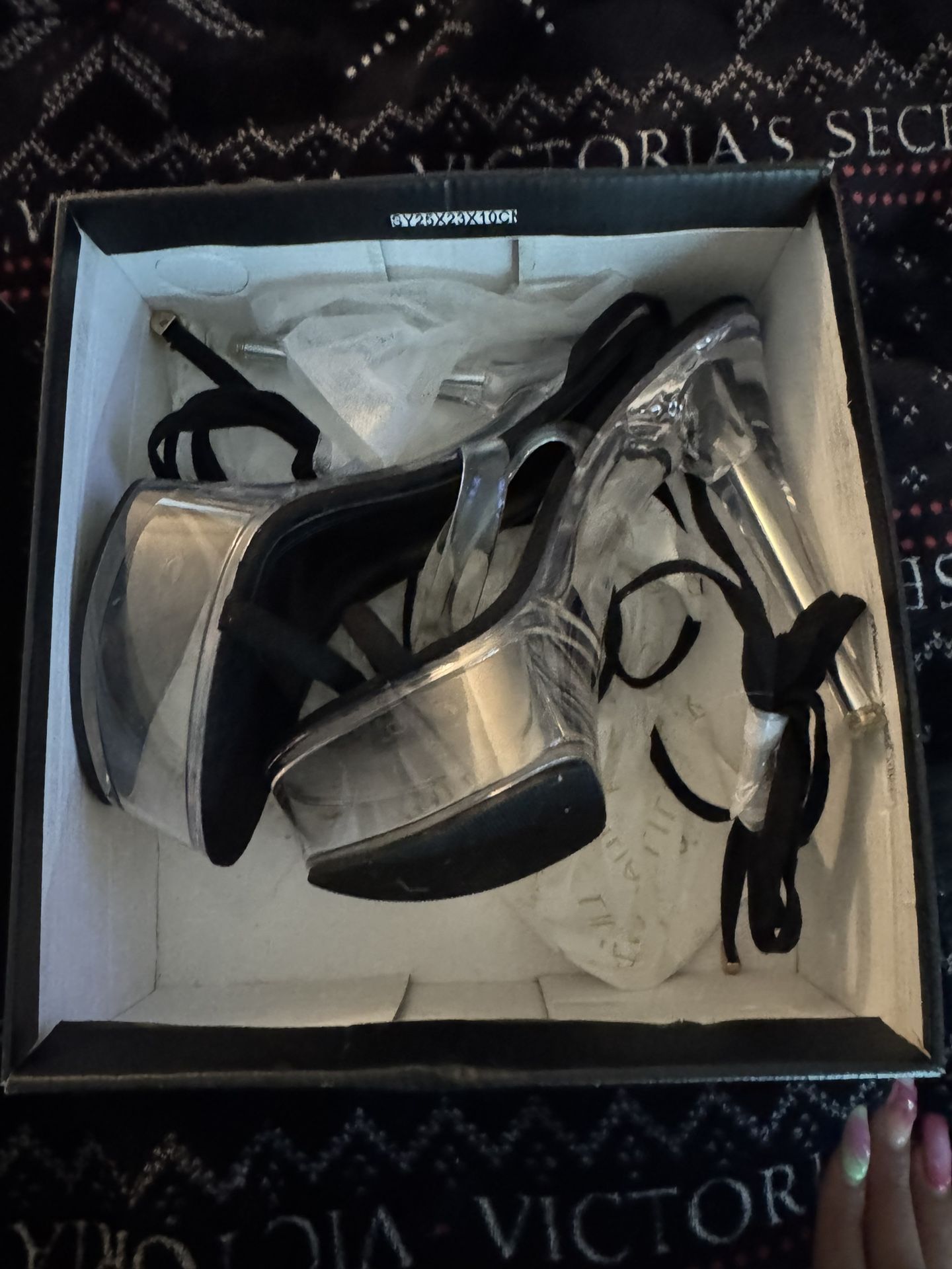 Clear Heels Black Trim