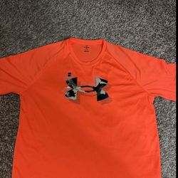 $35 XL Under Armour Shirt 