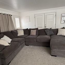 Three piece sectional couch