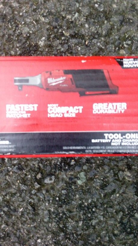 Milwaukee M12 3/8 Ratchet Wrench