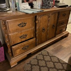 Ethan Allen Vintage Dresser