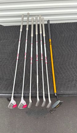 Set of Golf clubs.  COBRA MAX TECFLO HYBRID / IRONS 6 CLUB SET 4H and 5H.  Momentus Swing Trainer Putter Golf Club RH Right Handed Cracked Grip
