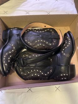 Botas con cinturón