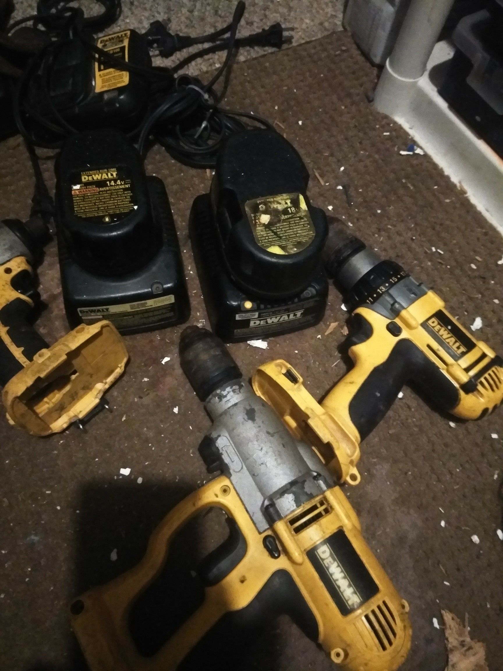 Hammer drill charger one battery