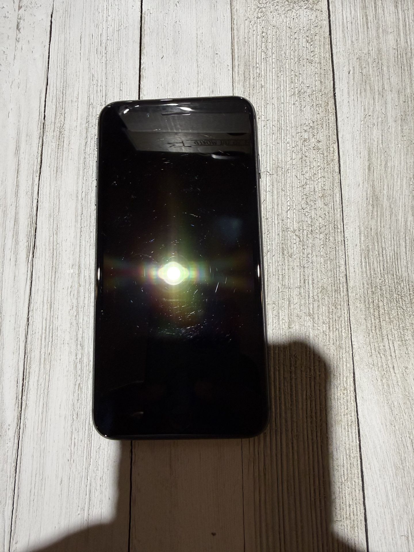 📱 iPhone 8 Plus – 256 GB (AT&T / Cricket)